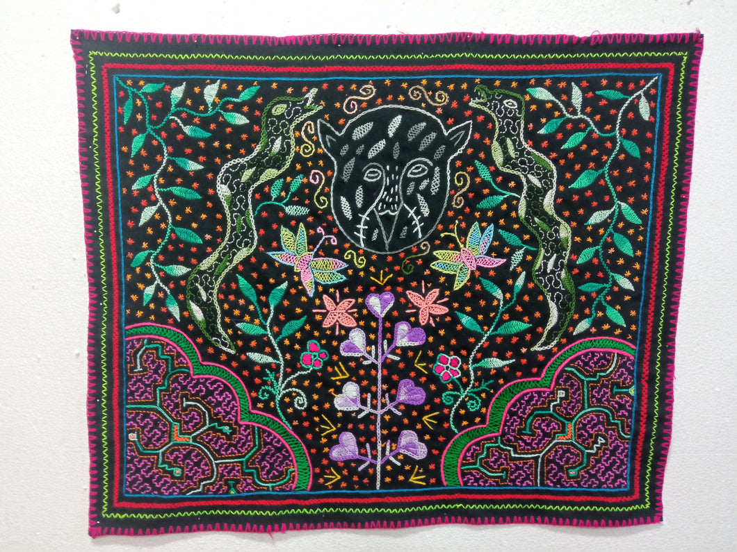 Shipibo native ayahuasca visions embroidery cloth 431